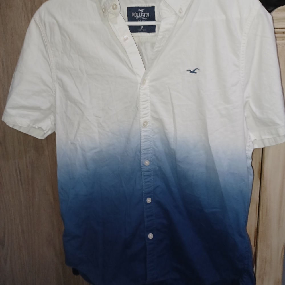 Hollister Men's White and Blue Gradient Shirt